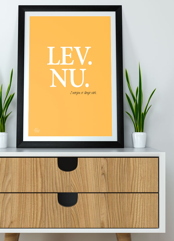 Lev Nu-plakat  Gul  21   29    A4  Kr  199 -