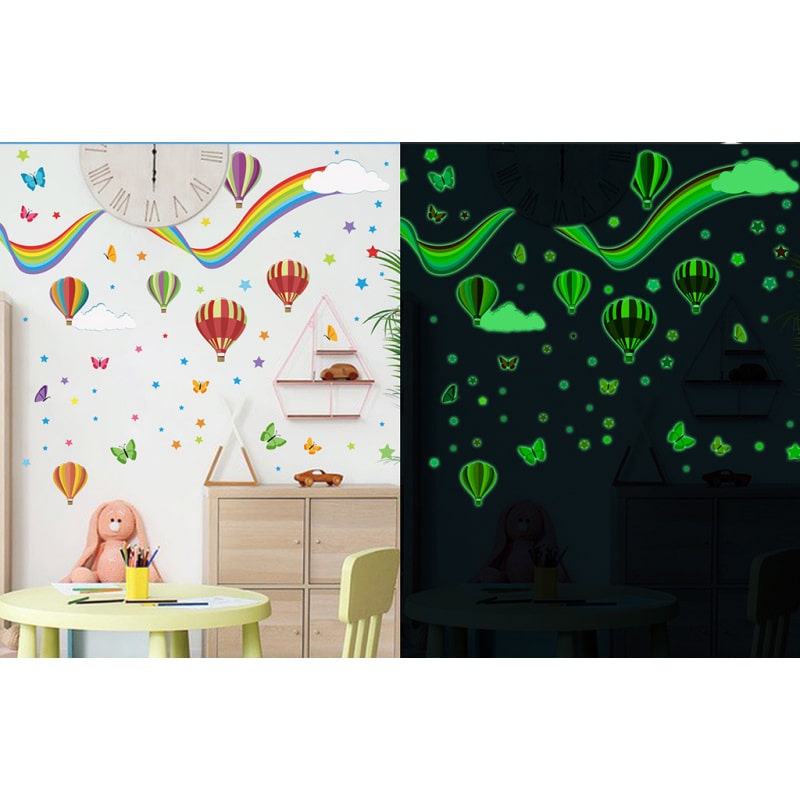 Flot Selvlysende Wallsticker Med En Regnbue  Luftballoner  Sommerfugle Og Stjerner
