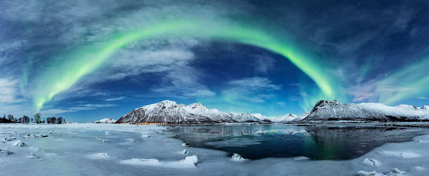 Frozen Bay Af Frank Olsen