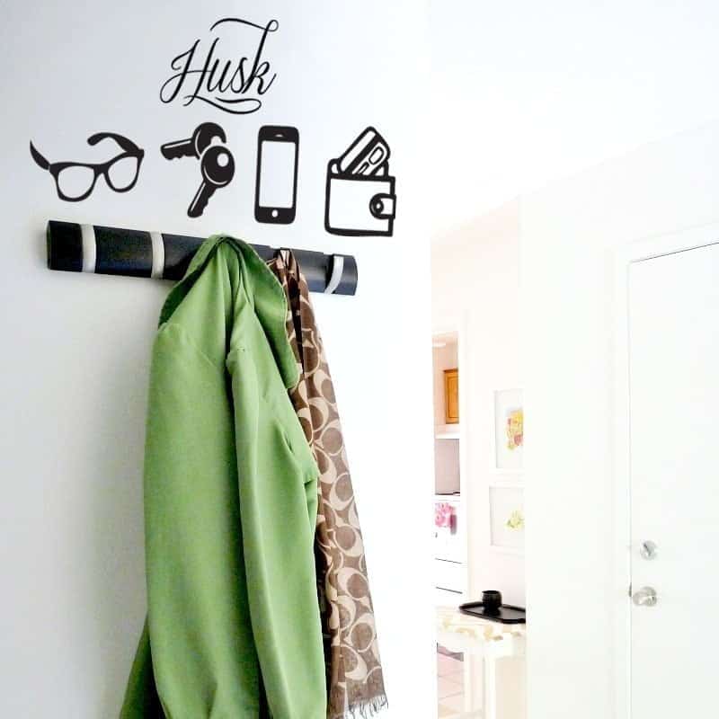 Husk Wallsticker
