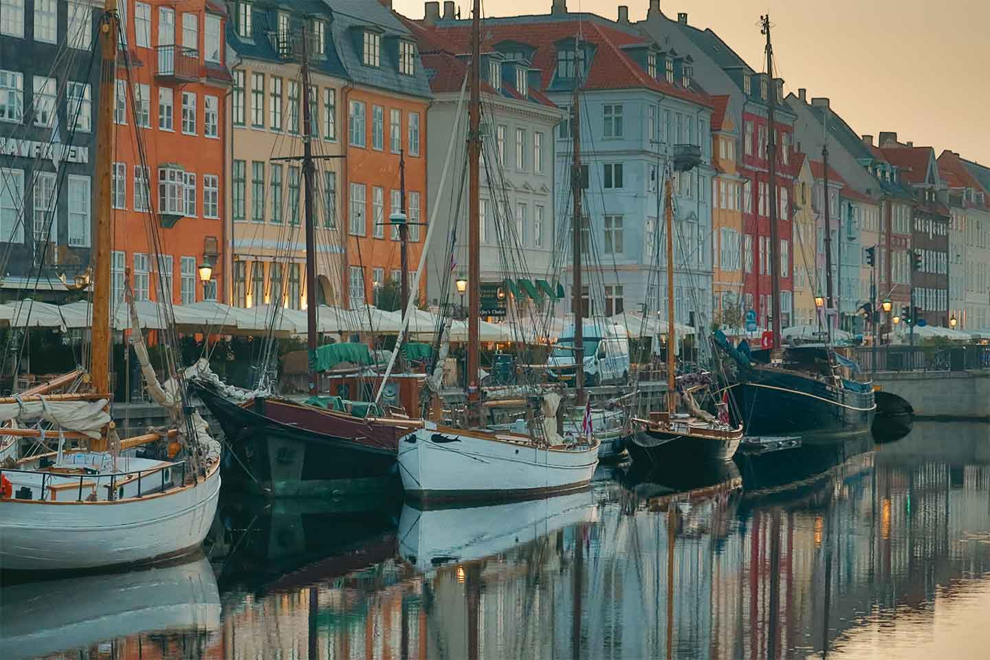 Nyhavn Reflection Af Helle Christensen