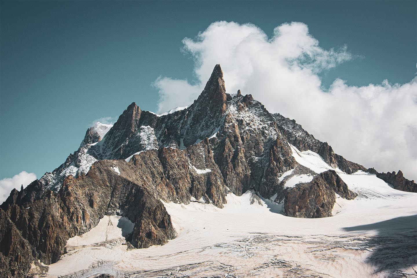 Spiky Mountains In The Alps Af Rasmus Gundorff Sæderup