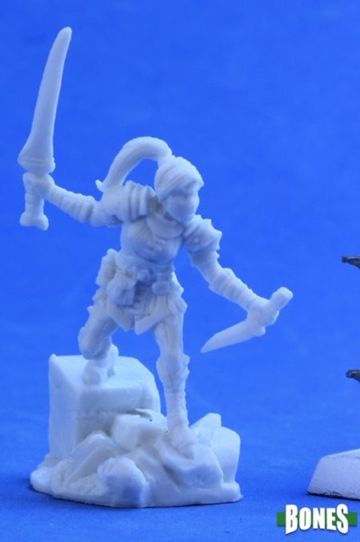 Reaper Bones Classic: Lanelle  Half-elf Rogue Plastic Miniature