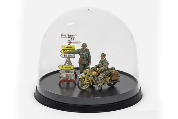Tamiya Display Case    Dome   Udstillingsboks  140mm   115mm